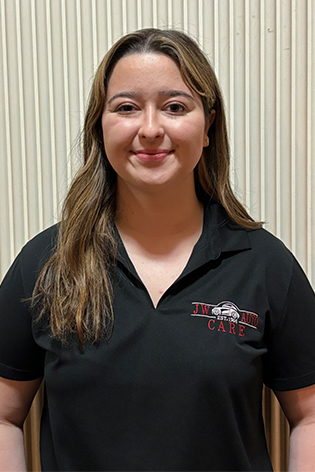 Brooke W. -- Part-Time Driver - JW Auto Care